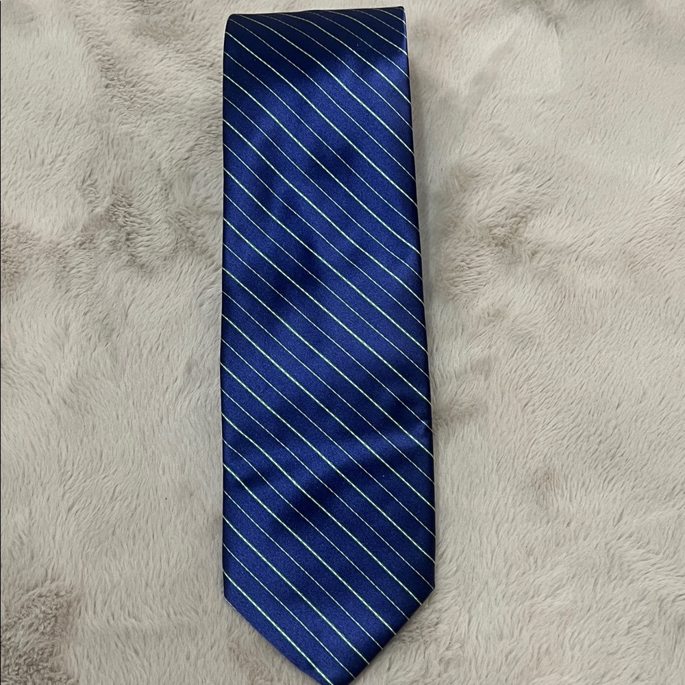 Royal Classic Blue Striped Men's Tie Tall NWT
